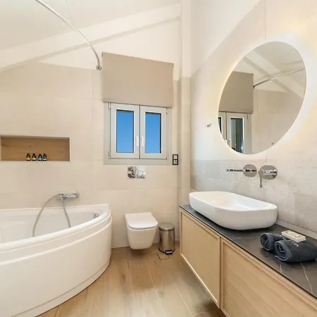 Perligo Maisonette Sea View & Terrace Apartment